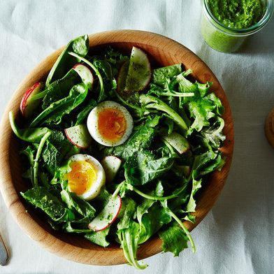 9 Ways to Turn Hardboiled Eggs into Dinner