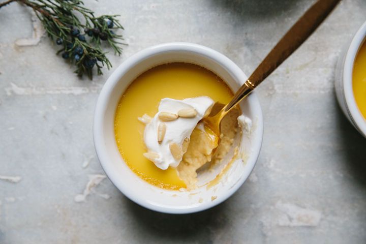 Juniper-Honey Pots de Crème on Food52