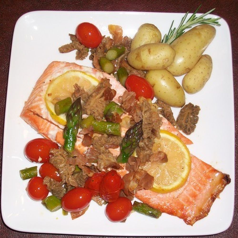 grilled wild salmon with farmer's market vegetables