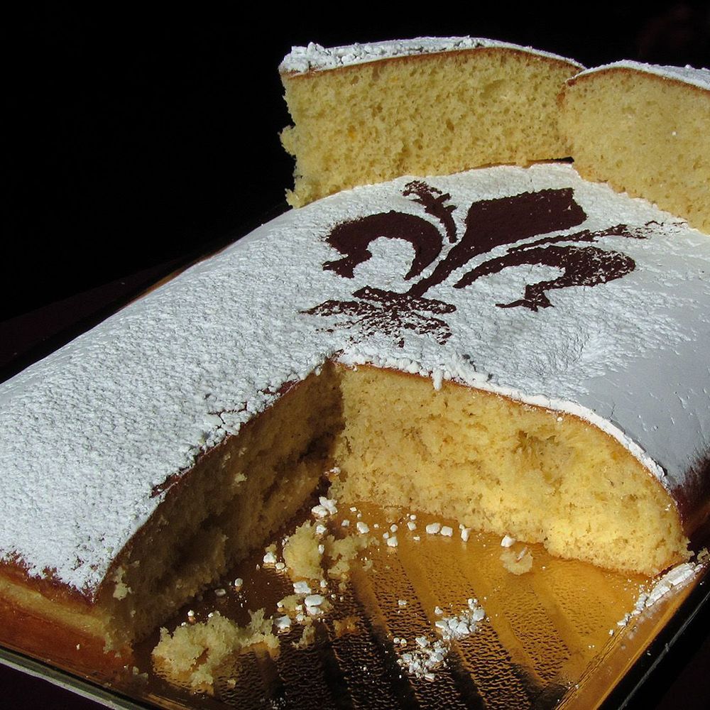 tuscan schiacciata alla fiorentina (semi-sweet soft cake) – mediaeval version