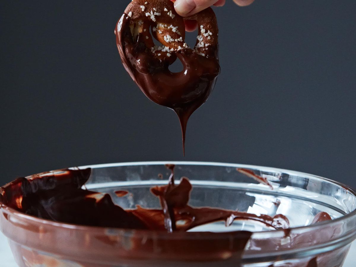 How to Temper Chocolate in the Microwave