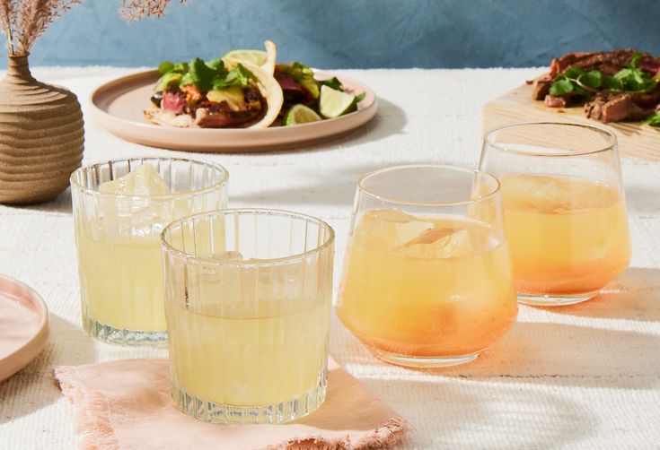 2 Bright, Citrusy Margaritas to Level Up Your Winter Cocktails