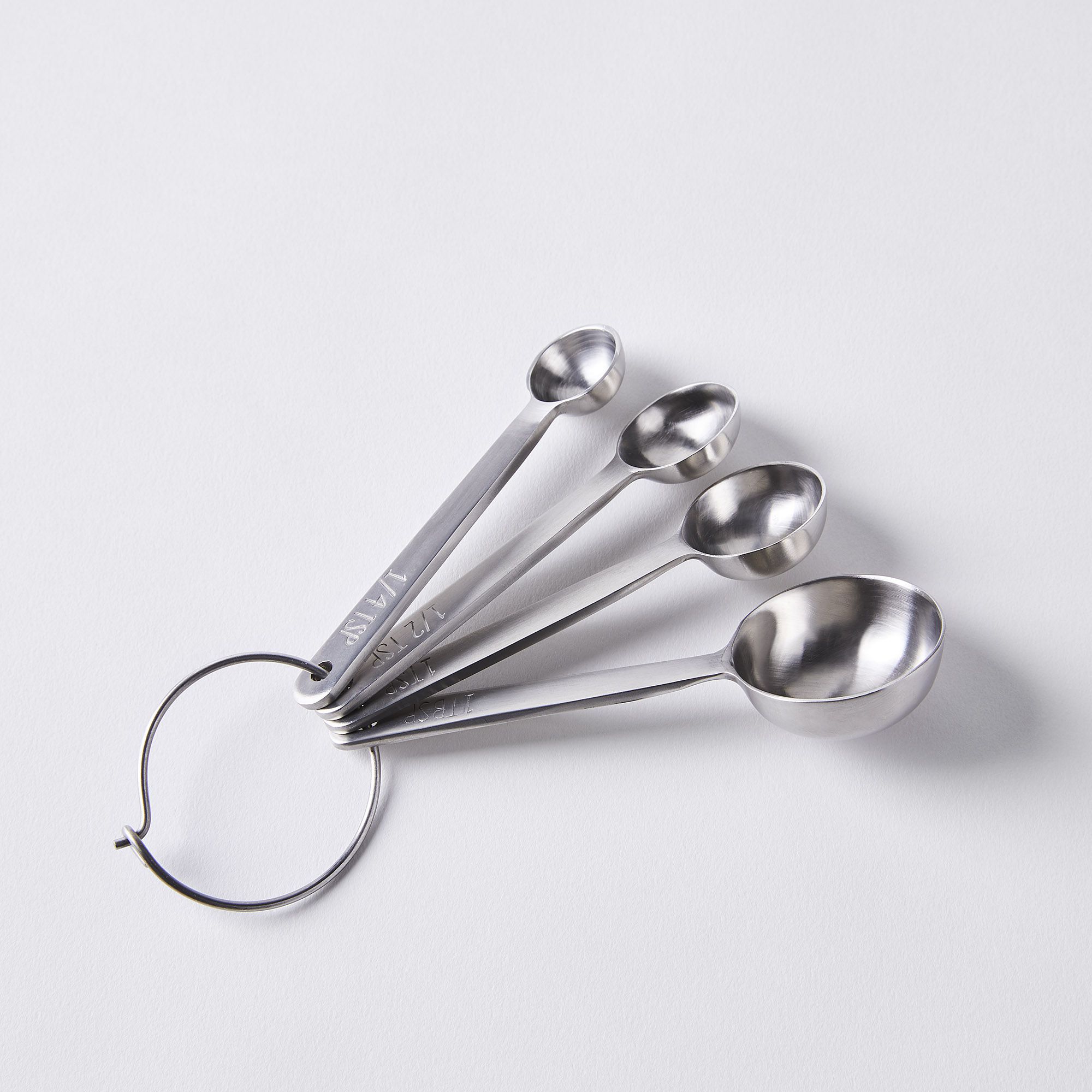 Professional Stainless Steel Measuring Spoons - Set of 5 by Farberware at  Fleet Farm