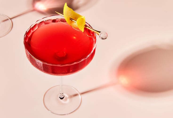 9 Valentine's Day Cocktails We Simply Adore