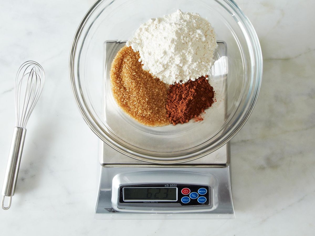 Why to Bake With a Scale - Essential Baking Tips
