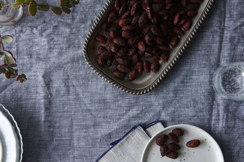 Spicy Hot Cocoa Almonds
