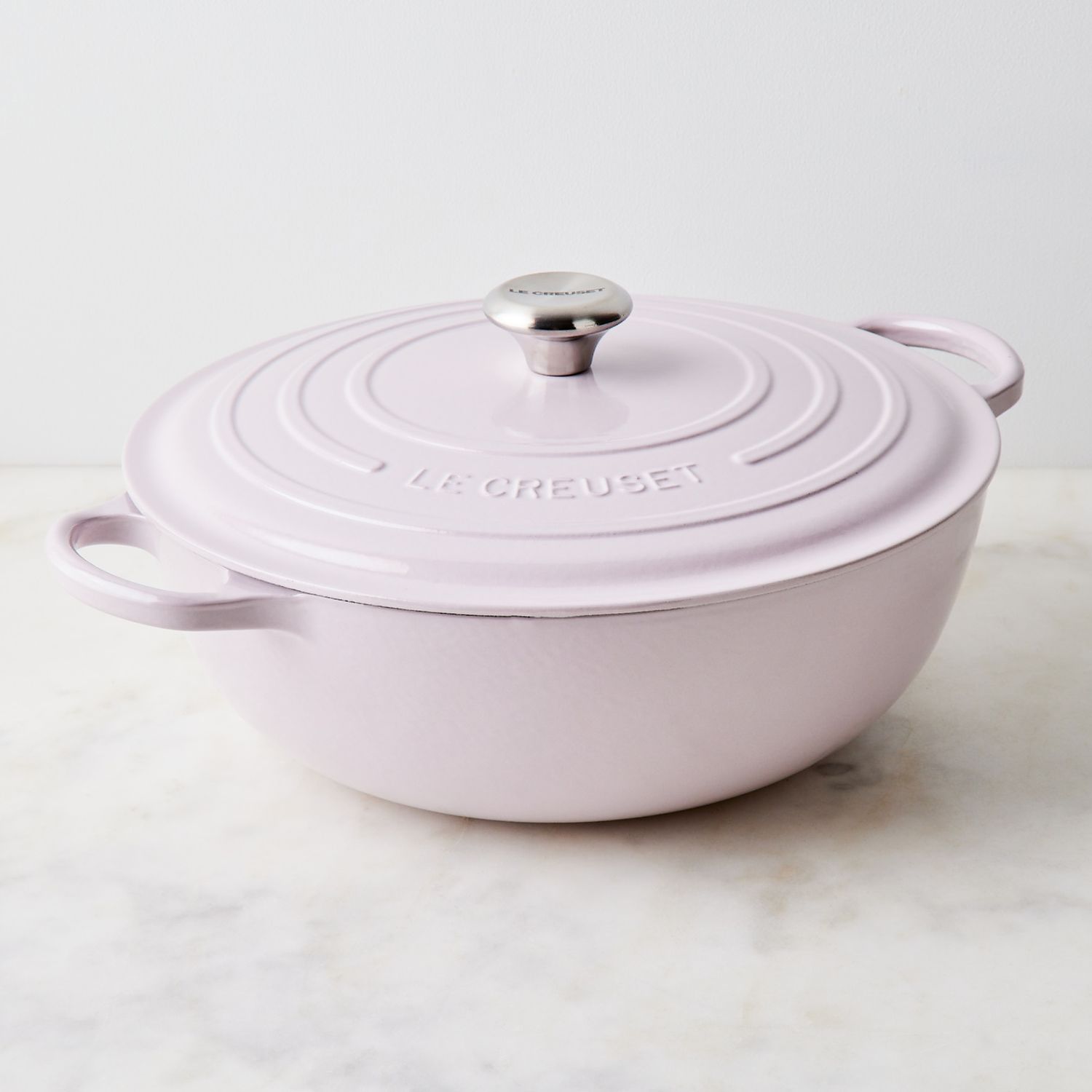  Le Creuset Enameled Cast-Iron 7-1/4-Quart Round French Oven,  Cherry Red: Dutch Ovens: Home & Kitchen
