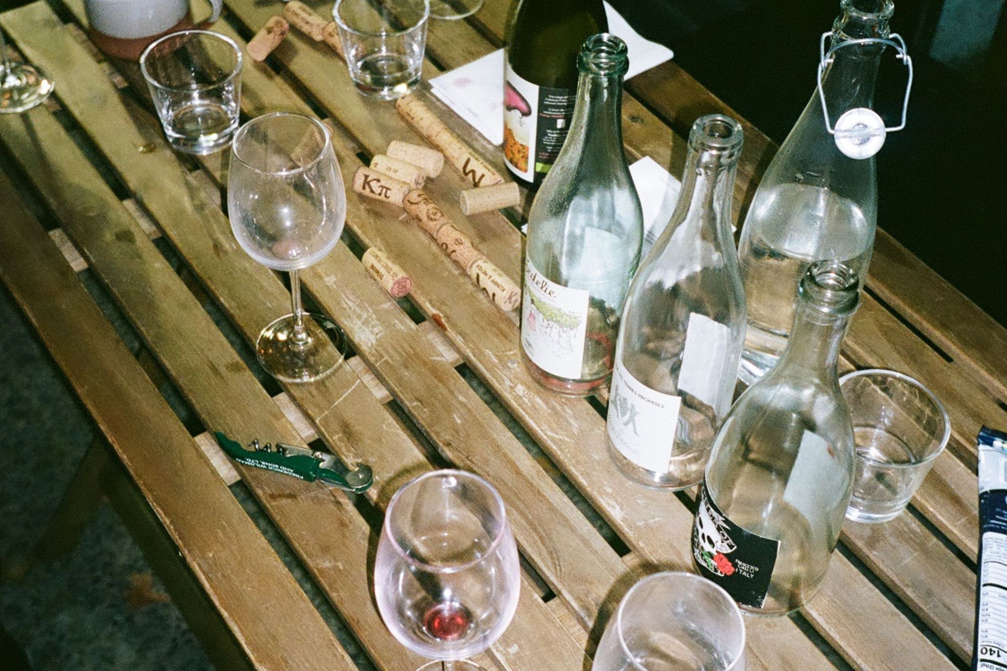 Meet 2 Social Clubs Cultivating Joyful Communities in the Wine Industry