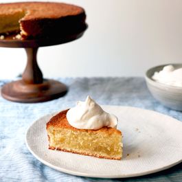 Double vanilla cake by JulieBee
