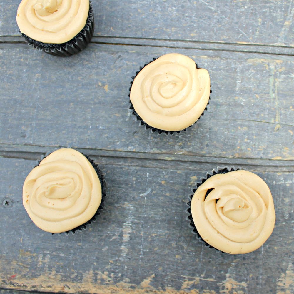 vegan dark chocolate cupcakes with peanut butter frosting