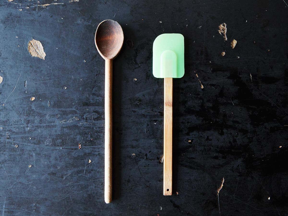 Why use a wooden spoon instead of a metal spoon Cooking Tools Uses For Wooden Spoons And Rubber Spatulas