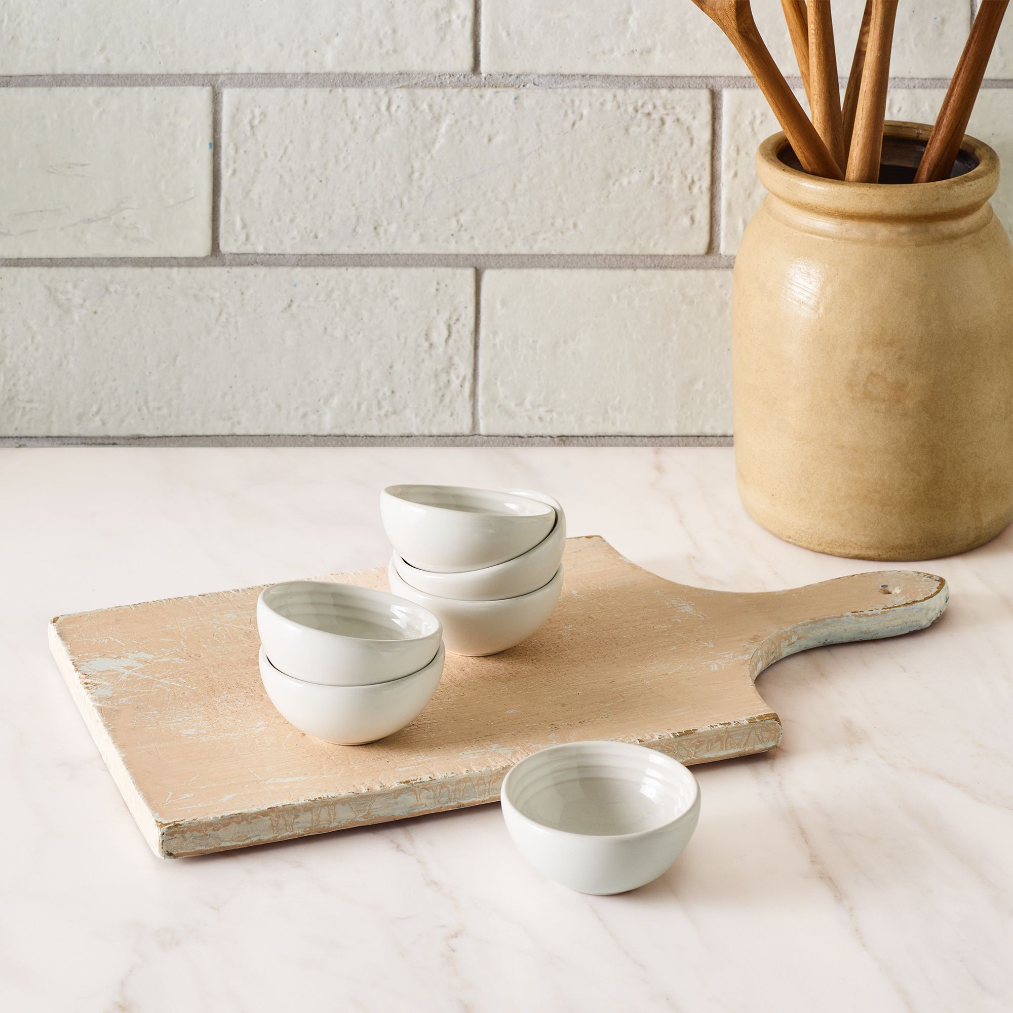 Le Creuset Pinch Bowls, Set of 6, White Stoneware