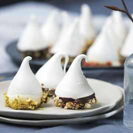 Woodland Meringues by Sandy Ford