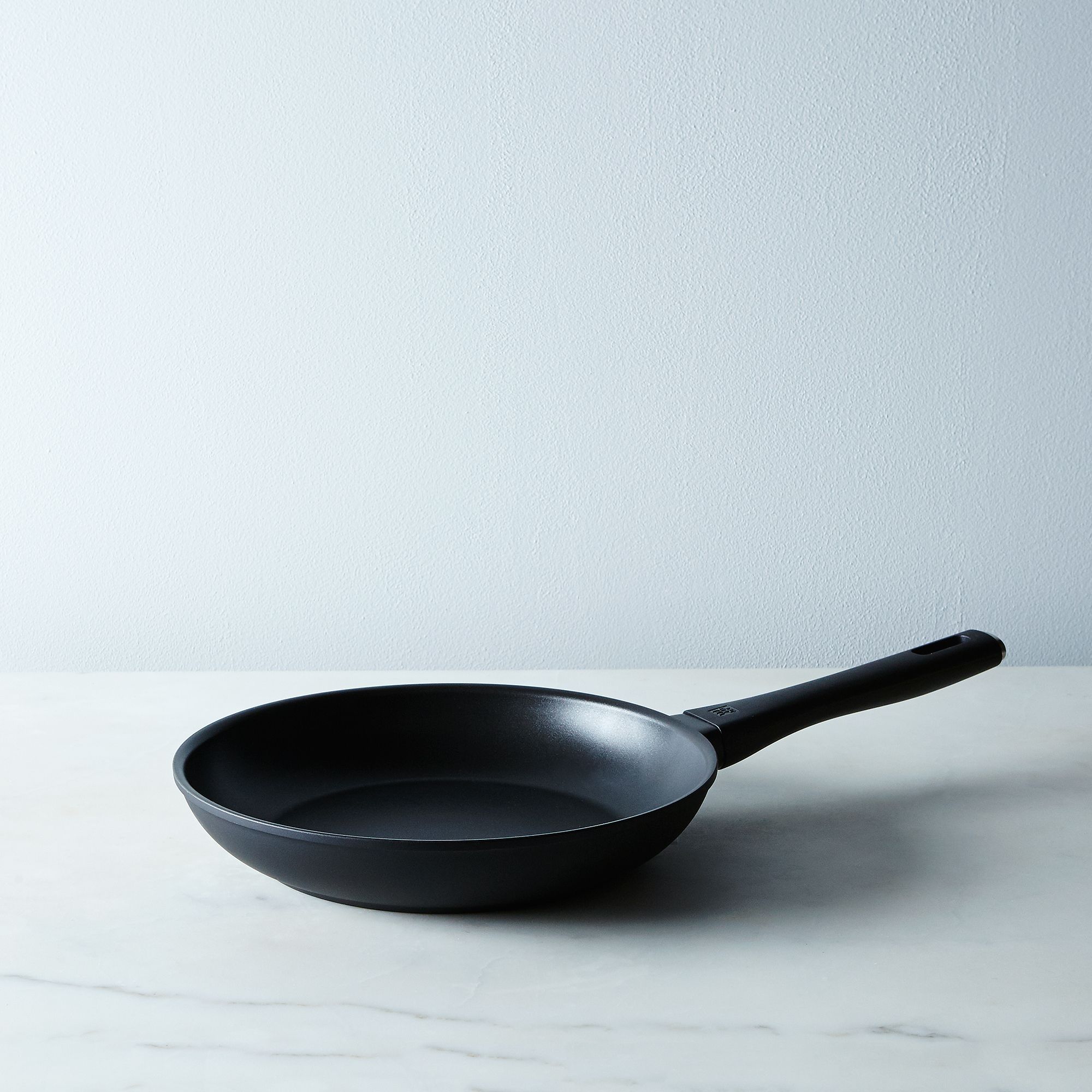 Cookware Zwillig by Daniel Halley