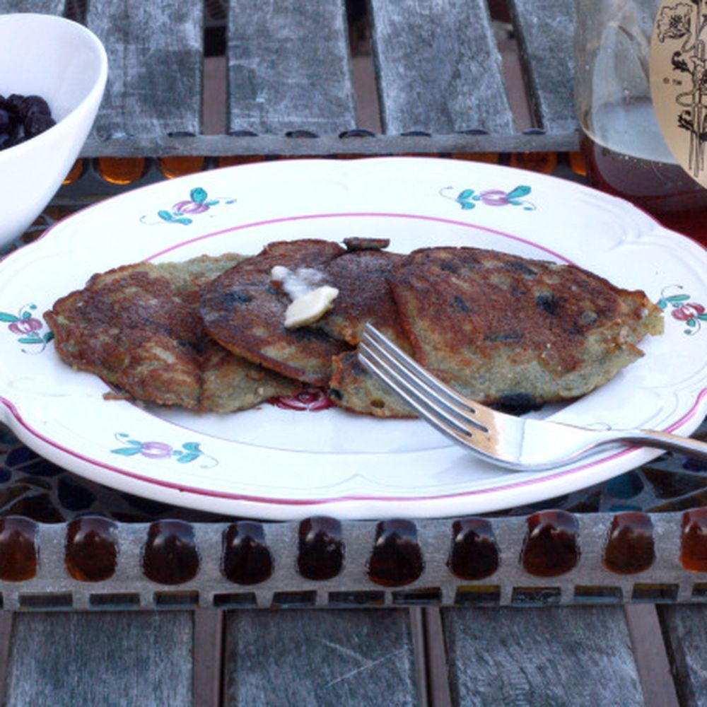blueberry cornmeal pancakes