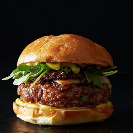 burgers by rosemary | a hint of rosemary
