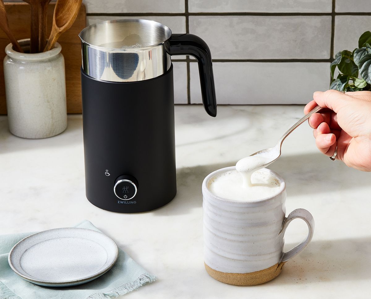 The 10 Best Milk Frothers of 2021 - Handheld and Electric Frothers