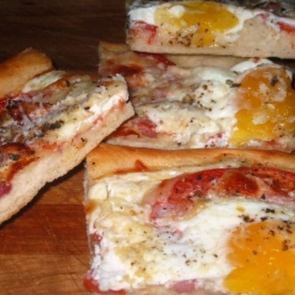 pizza pie sunny side up