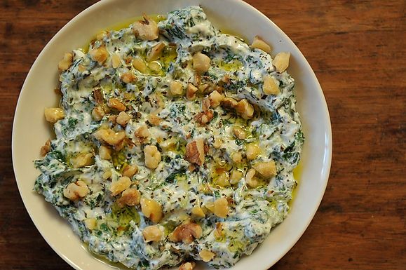 Yoghurt and Spinach Dip