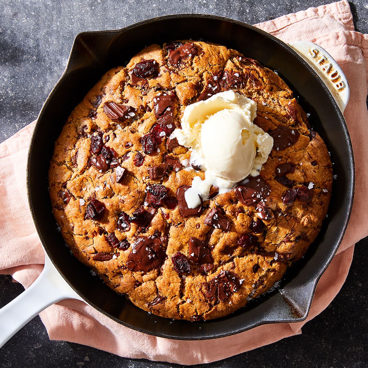 Best Skillet Chocolate Chip Cookie Recipe - How to Make a Cookie in a  Skillet