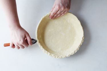 Best Pie Crust Design Ideas - How to Crimp Pie Crust