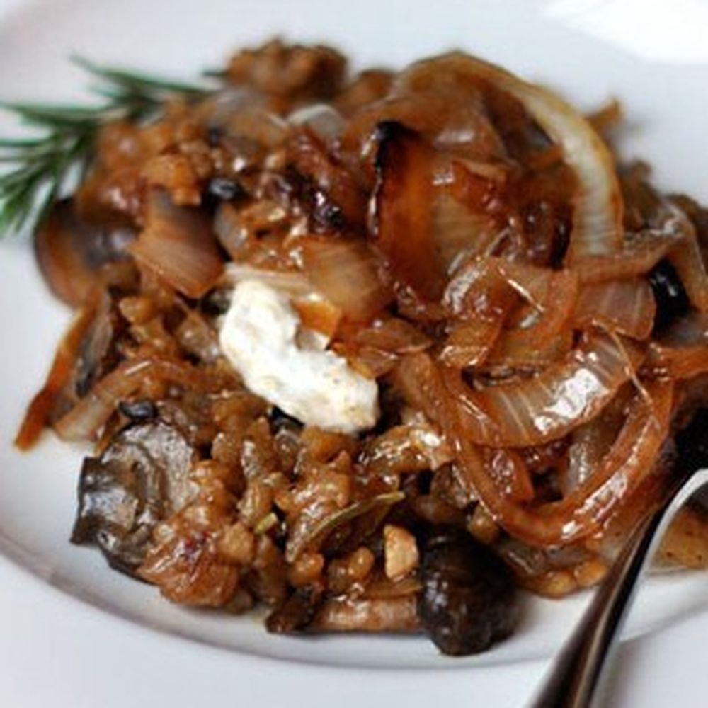 mushroom risotto with caramelized onions