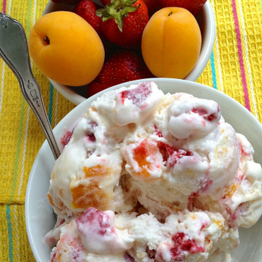 strawberry apricot swirl ice cream