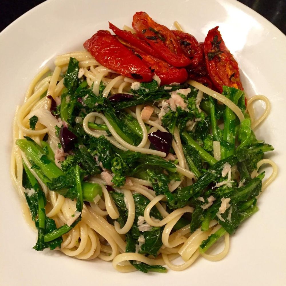 quick pasta with slow roasted tomatoes, broccoli rabe, tuna and olives