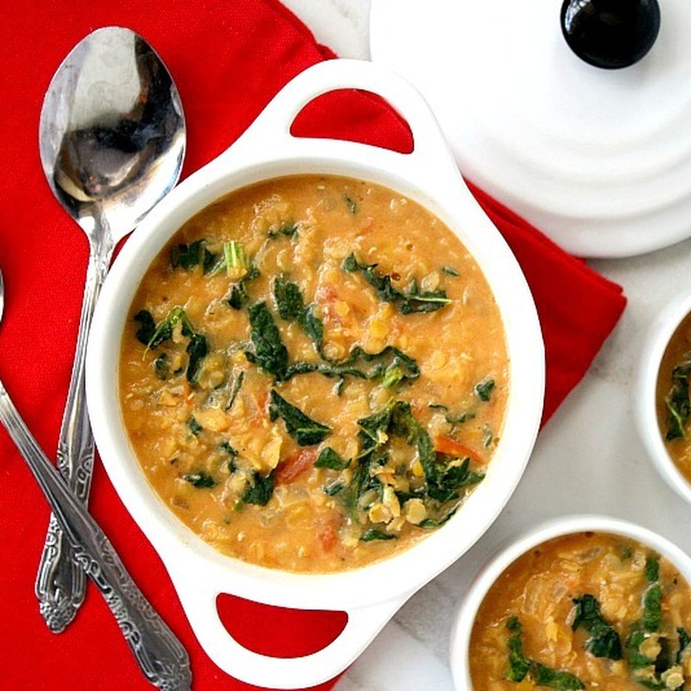 creamy red lentil and kale soup