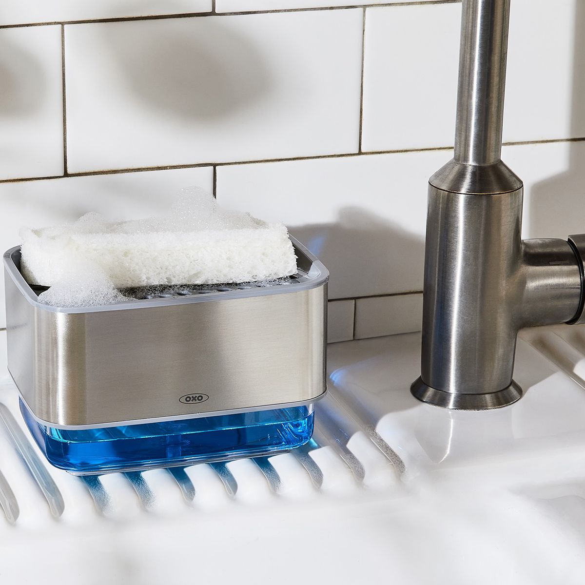 This Is the Best Kitchen Sponge, Even After a Week of Scrubbing