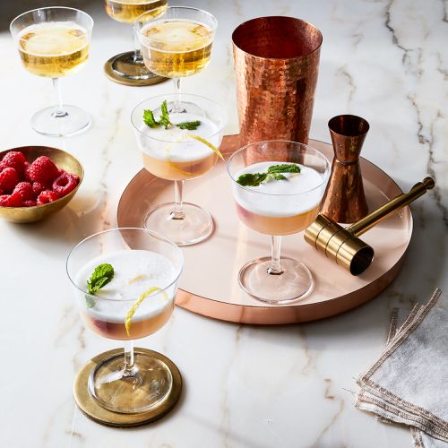 16 Chic Cocktail Glasses - Best Cocktail Glass Types