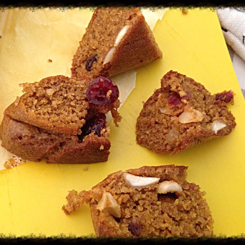 carrot cinnamon brown rice sugar-free muffins with almonds & dried cranberries