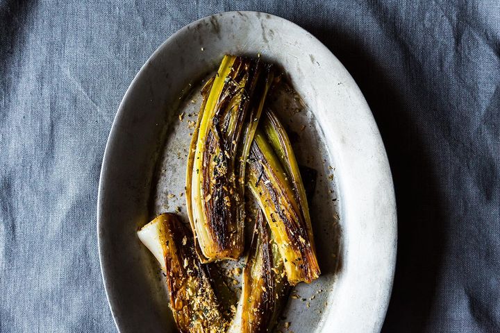 Buttery Braised Leeks with a Crispy Panko Topping