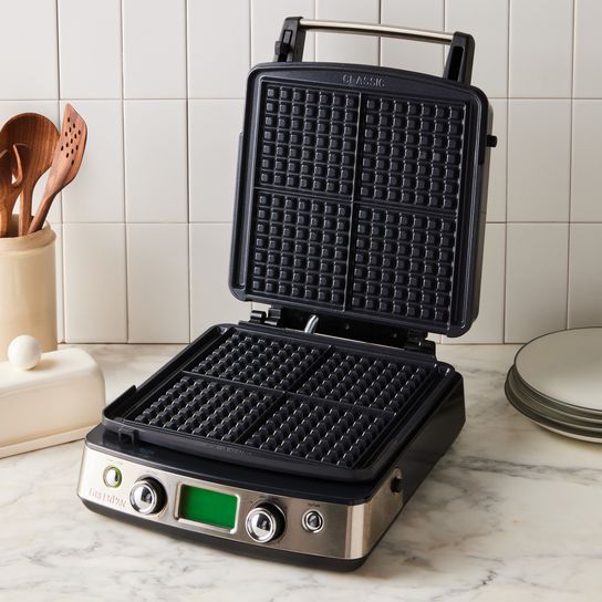 CHEFMAN Square Flip Waffle Maker Black RJ03-4S-CM - Best Buy