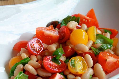 Mixed Tomato and Cannellini Bean Salad
