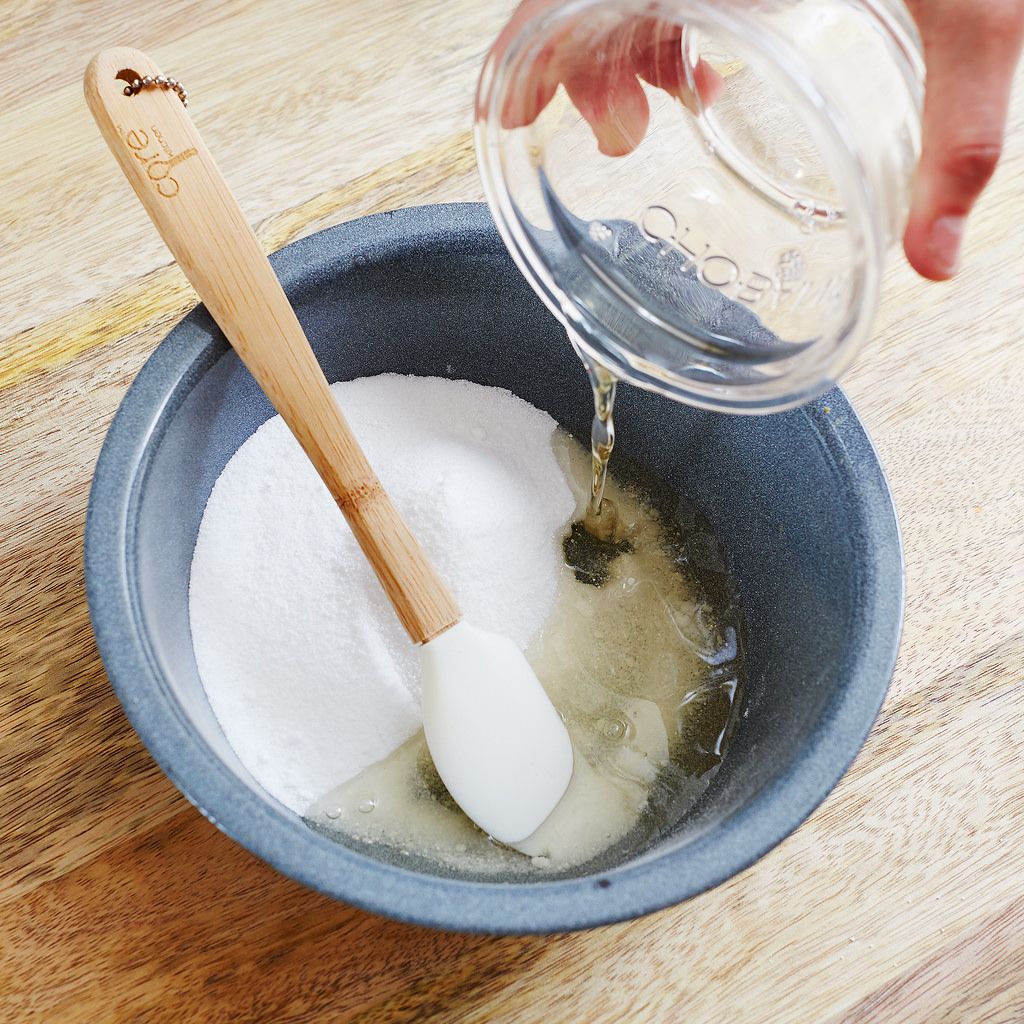 All Natural Cleaning Products to Make at Home