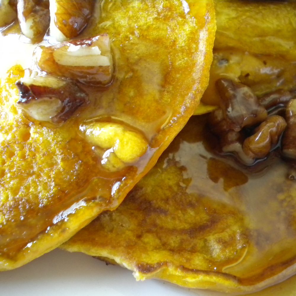 maple carrot pancakes with butter pecan syrup