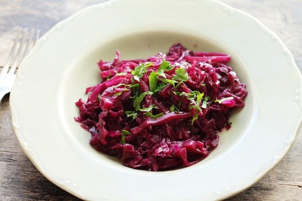 Braised Red Cabbage with Juniper Berries
