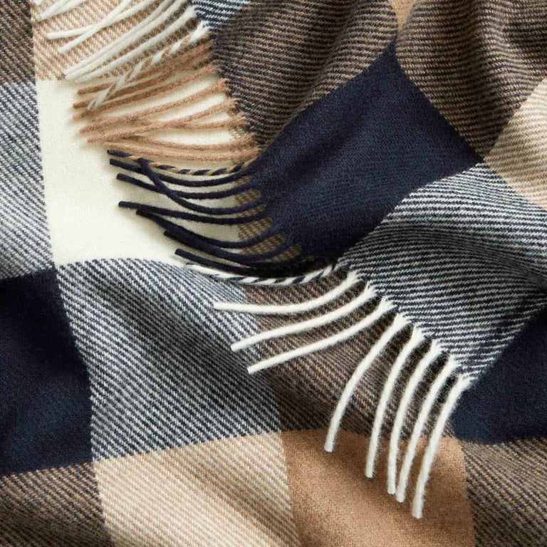 13 Cozy Throw Blankets of 2022 to Ward Off Chilly Nights