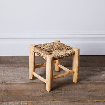 Moroccan boho in raw wood Stool in cannage