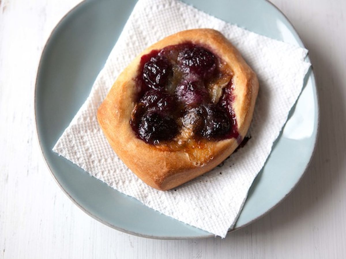 Brioche Circles with Brie and Cherries