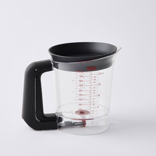 OXO Good Grips Good Gravy 4 Cup Glass Gravy and Fat Separator Cup