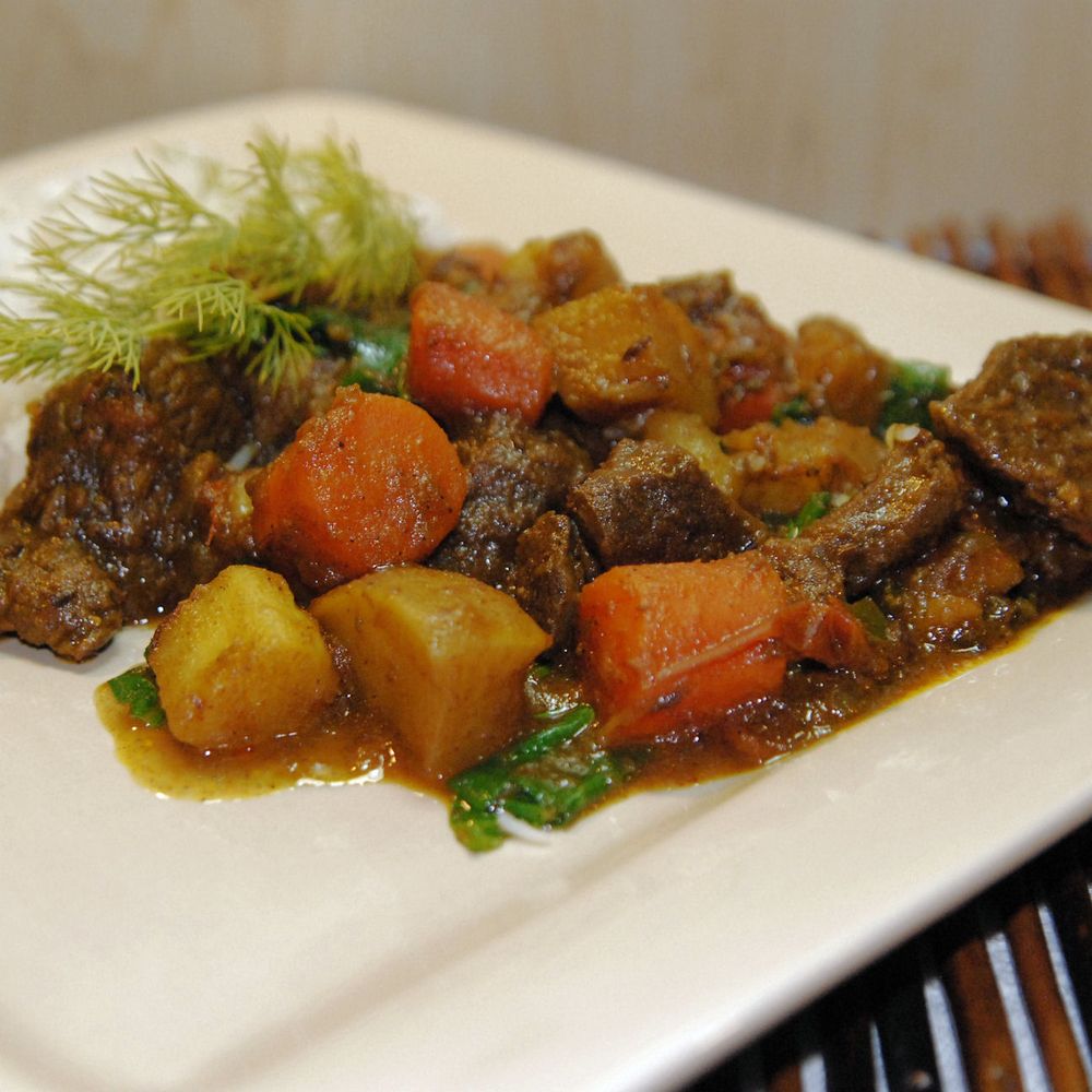 lamb curry with winter vegetables and spinach