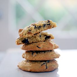 Cookies & Bars by Lauren Ruben