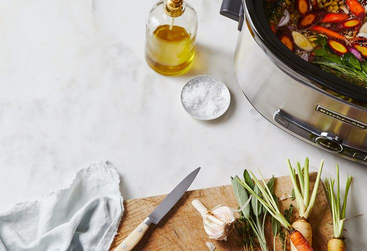 How to Give Your Slow Cooker the Deep Clean it Needs