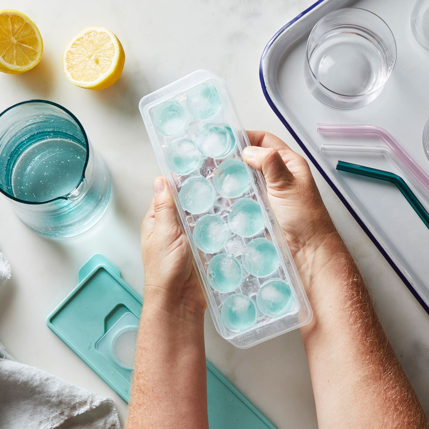 Stackable ice trays: A must-have kitchen tool for summer