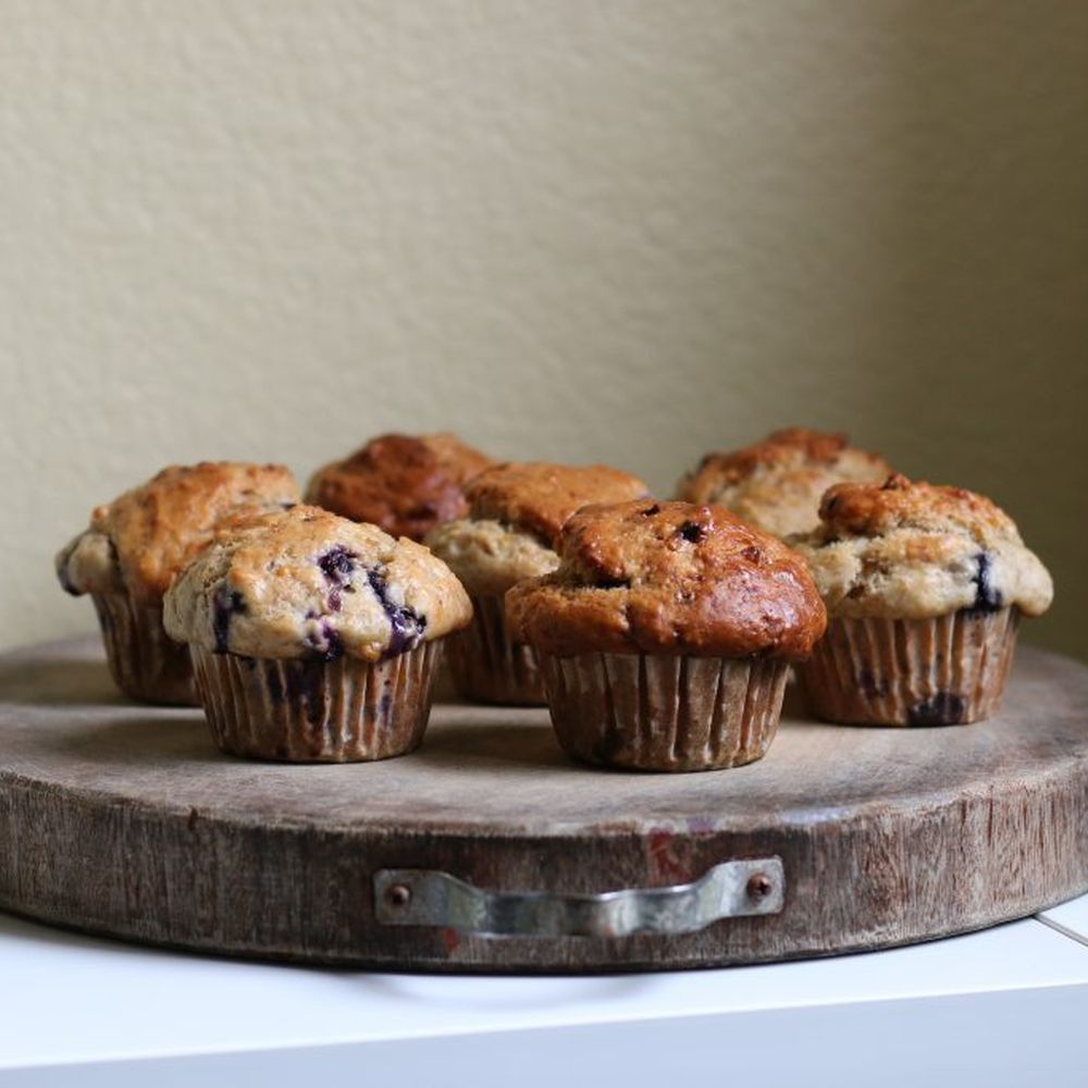 vegan bakery-style blueberry muffins