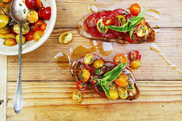 Summer Tomato Tartines Recipe