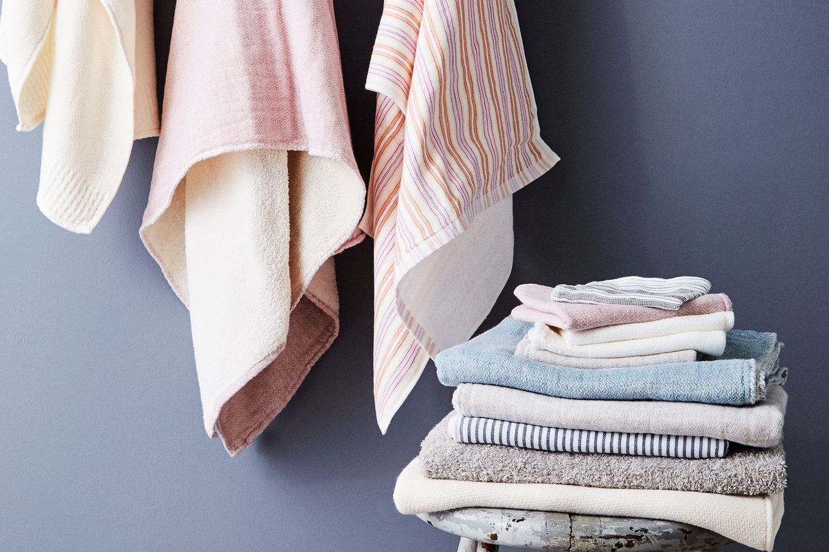 How to Wash Towels so They are Soft - Creative Homemaking