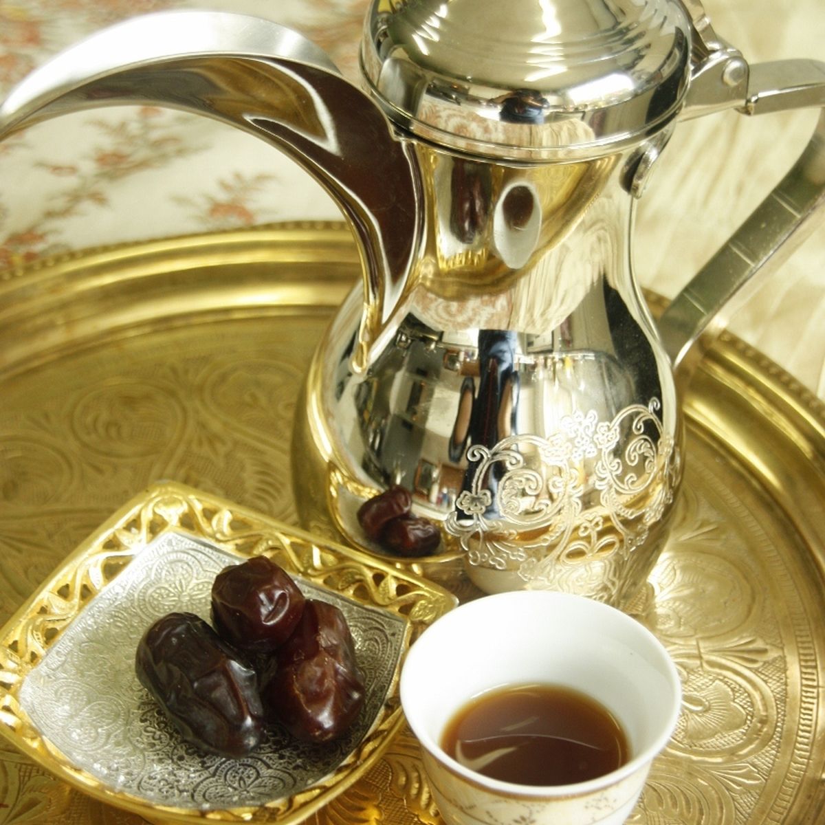 Best Arabic Coffee Recipe - How to Make Qahwah
